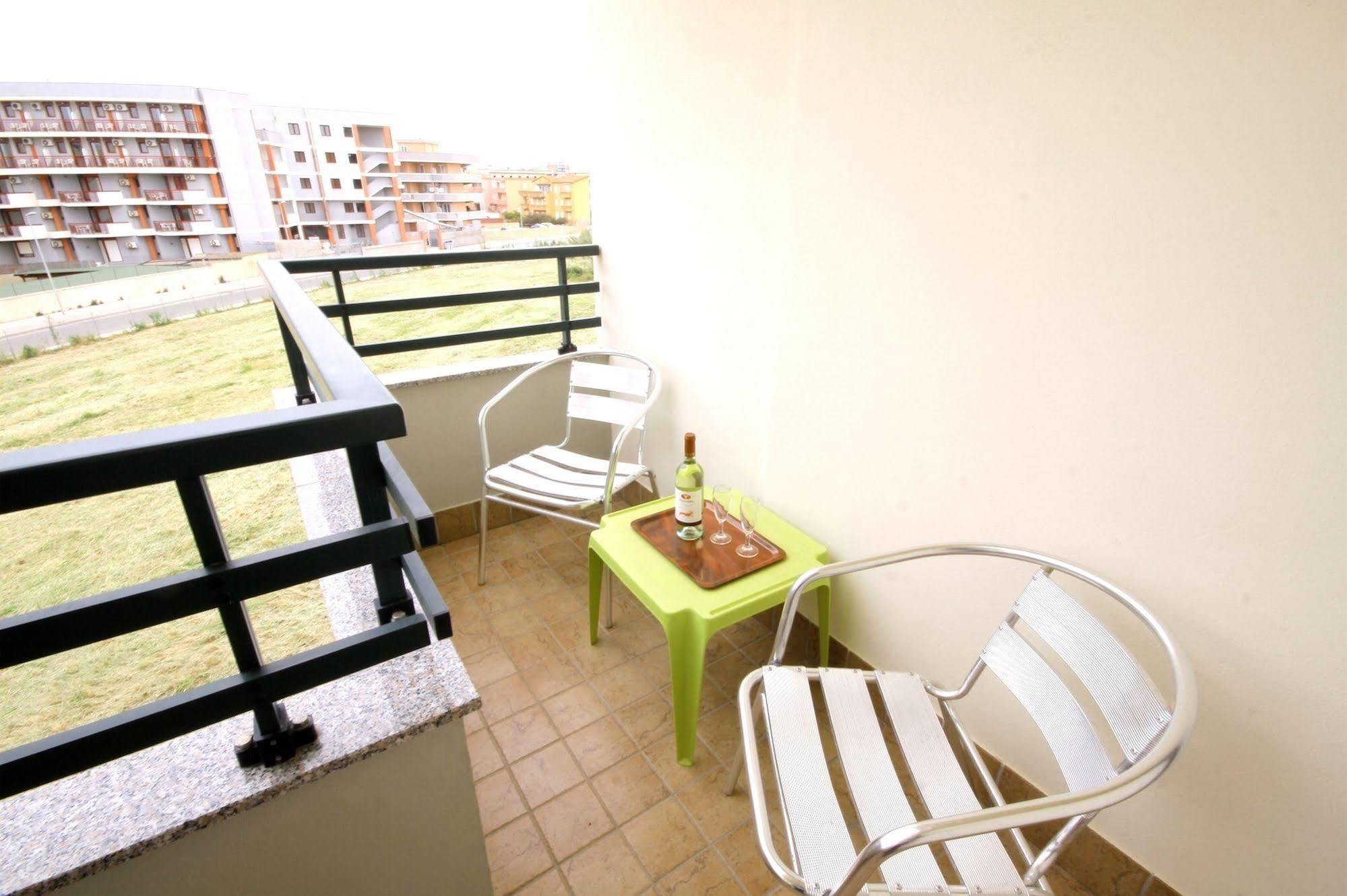 Hotel Alguer Luaran gambar