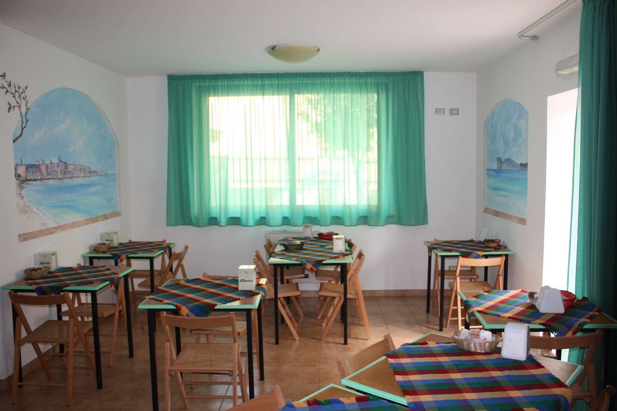 Hotel Alguer Luaran gambar