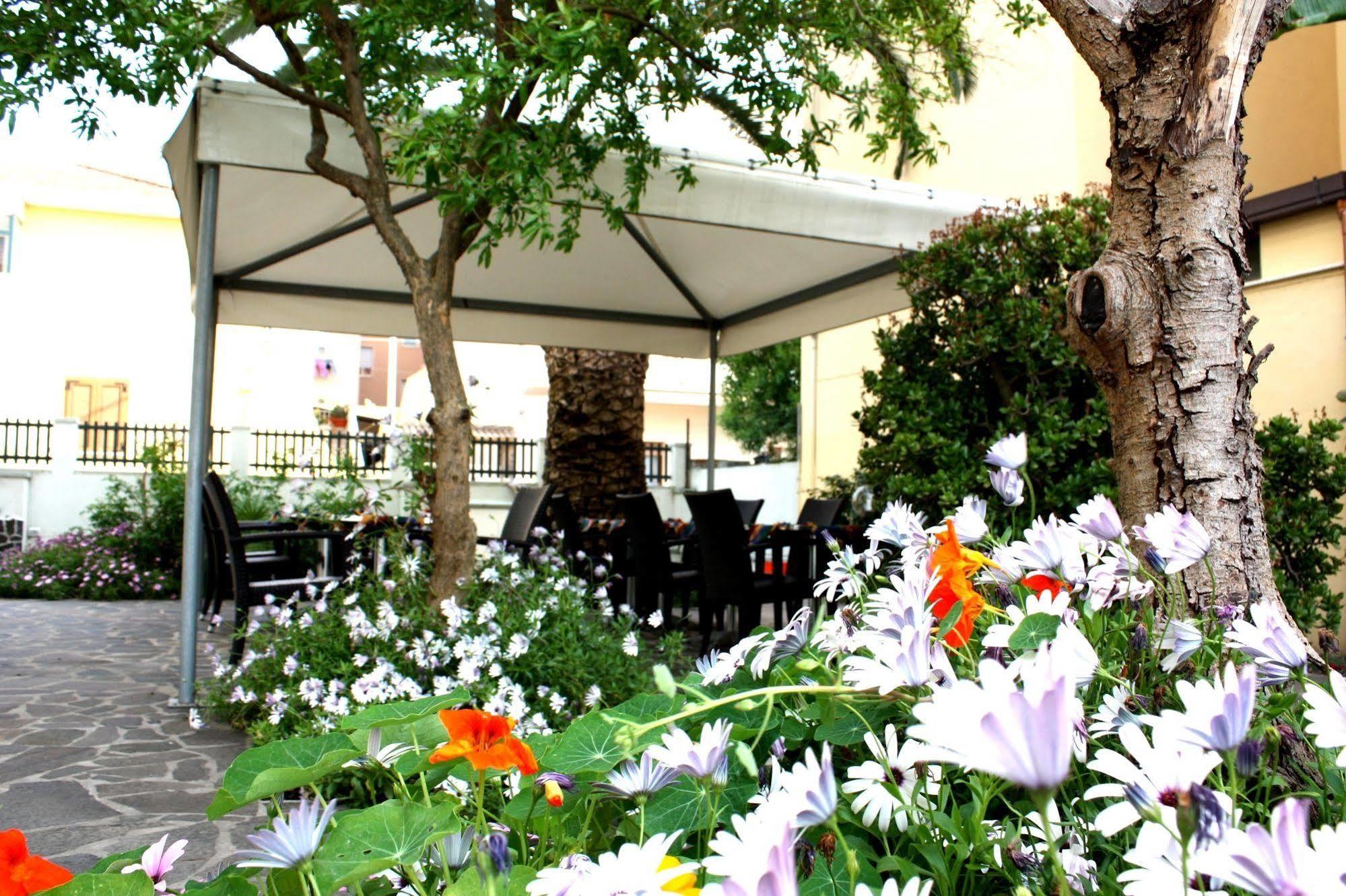 Hotel Alguer Luaran gambar