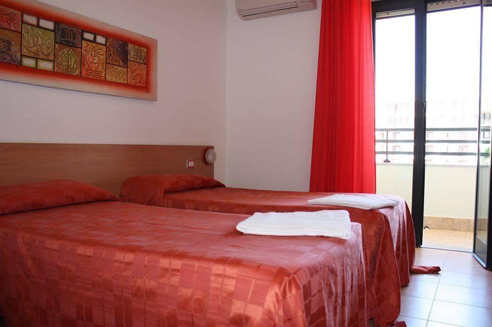 Hotel Alguer Luaran gambar